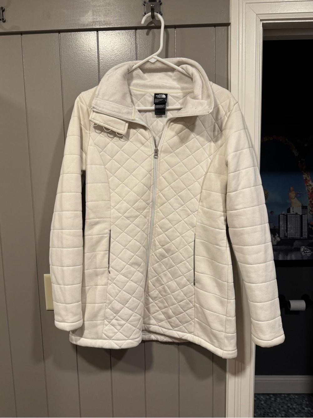 The North Face Women’s Cream Quilted Teddy Jacket